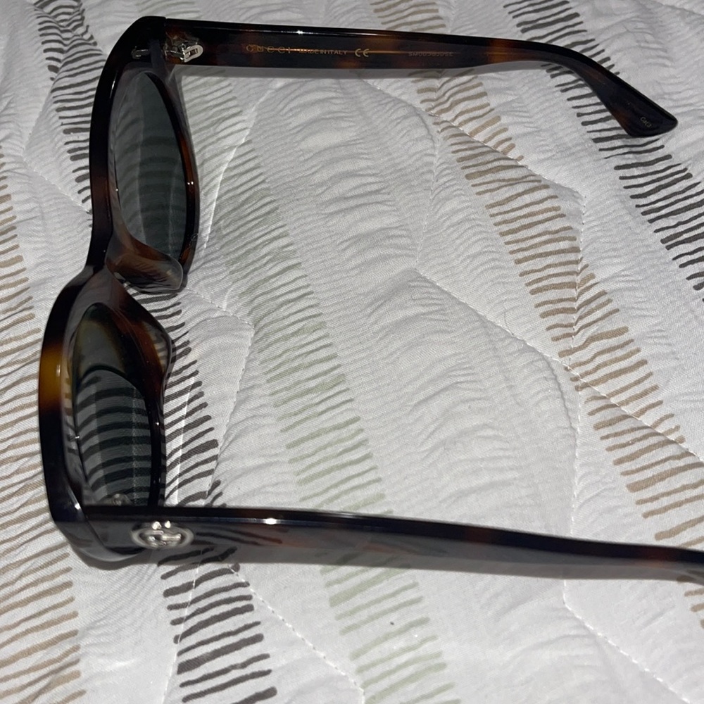 Gucci sunglasses